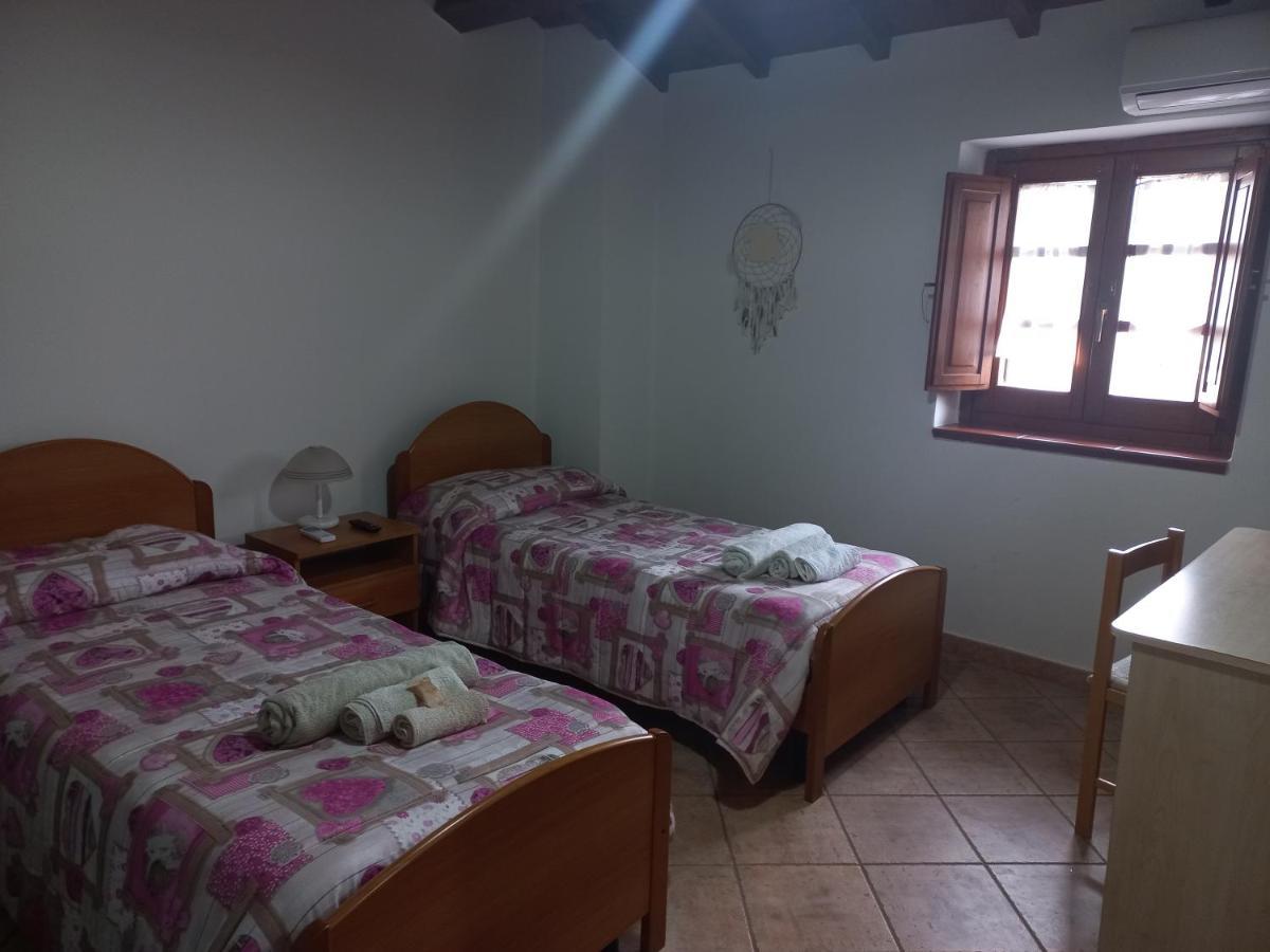 Il Nido Dell'Aquila Bed and Breakfast Sardara Exteriör bild